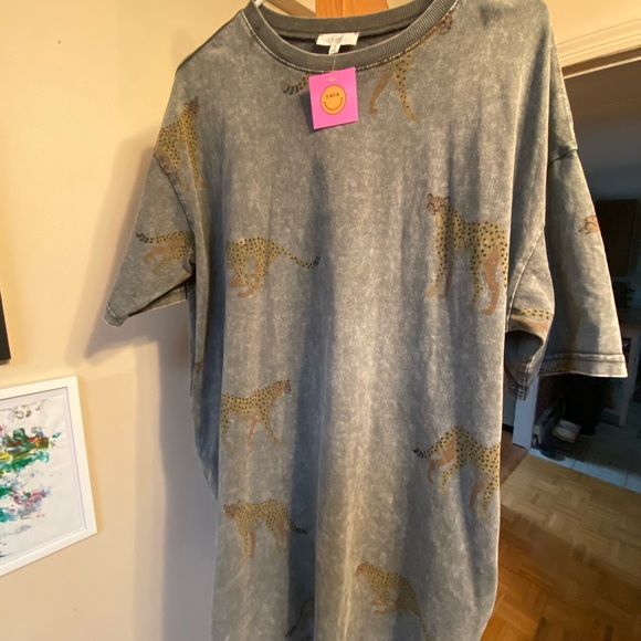 Dressed in LaLa Gray Cheetah T-Shirt Dress - Picture 1 of 4